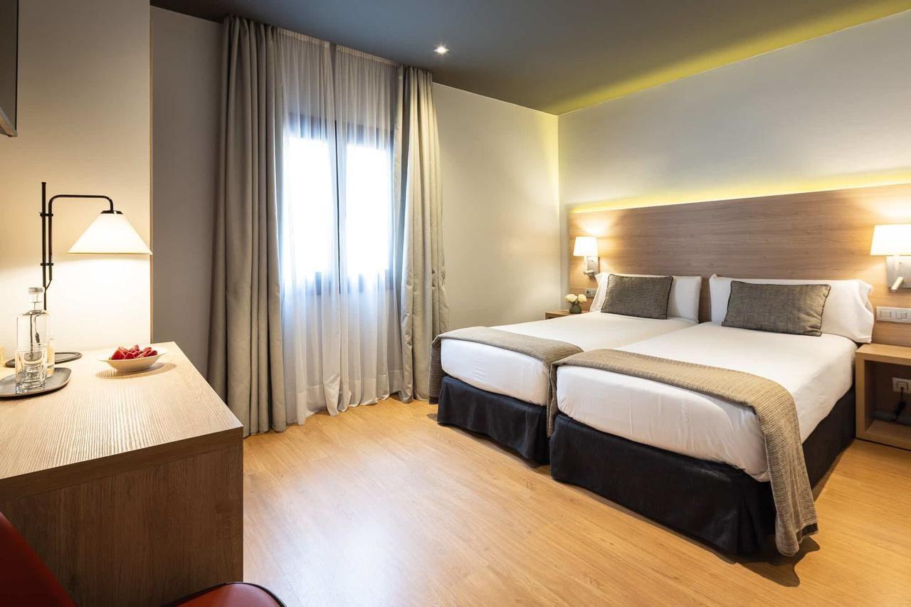 Hotel Arc La Rambla Barcellona